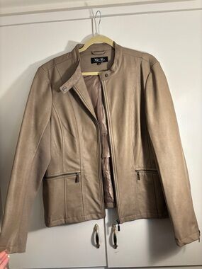 Mo-Ku Women's Taupe Leather Biker Jacket
